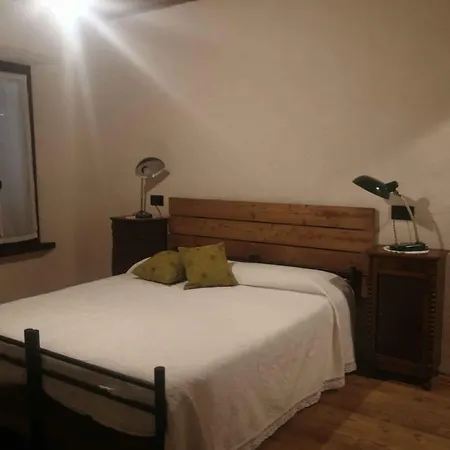 - Piemont 22865 *