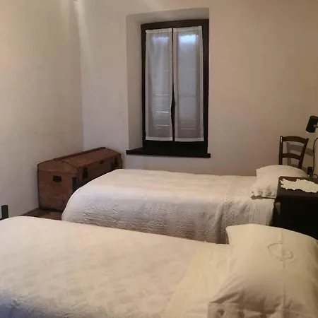 - Piemont 22865 *