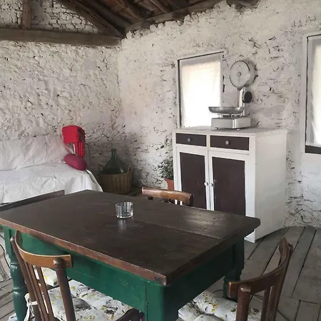 Apartment Madonna Del Sasso/piemont 22865