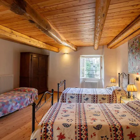 - Piemont 22865 Апартаменты Мадонна-дель-Сассо